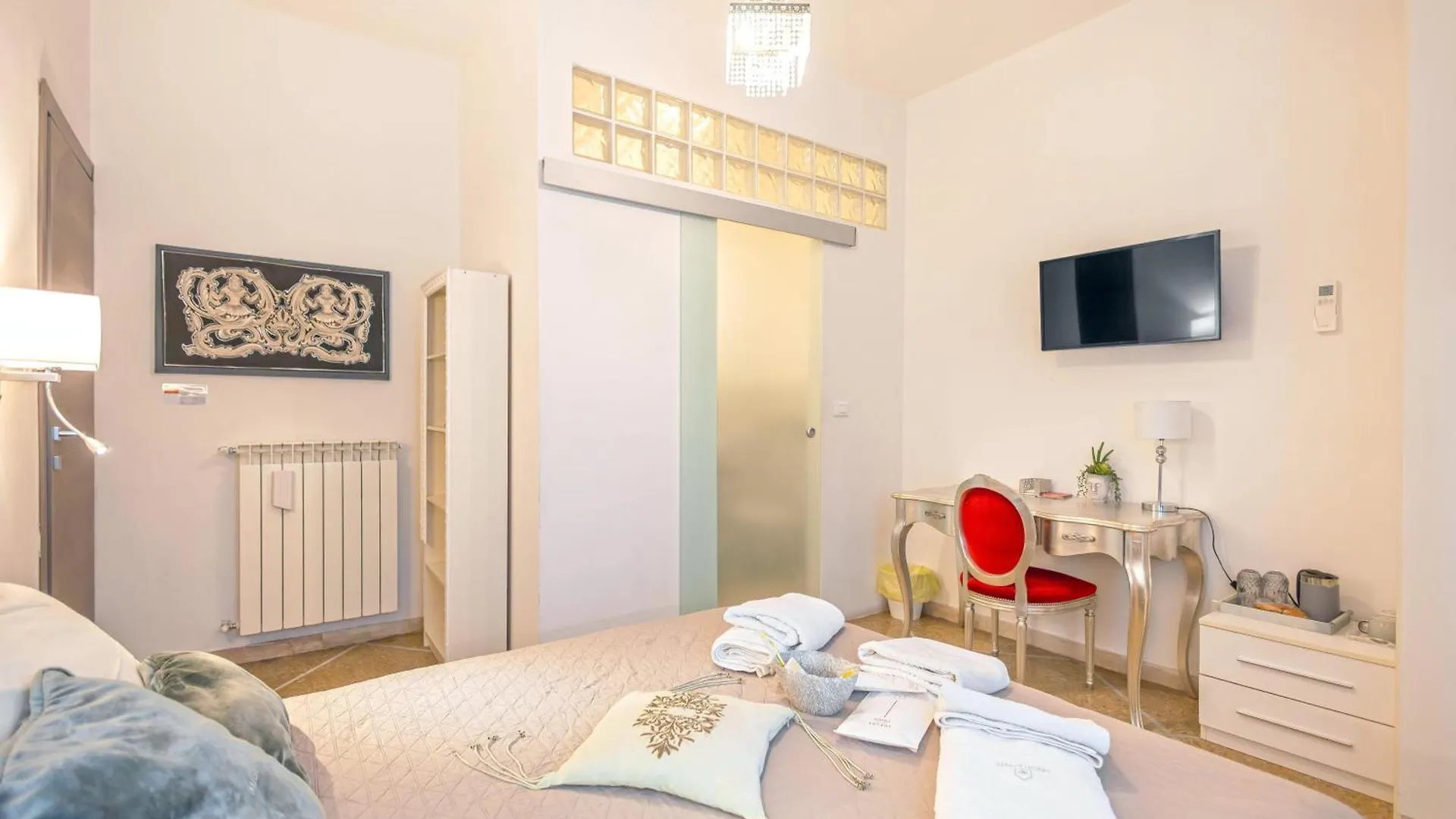 Migu Point Pisa Hotell